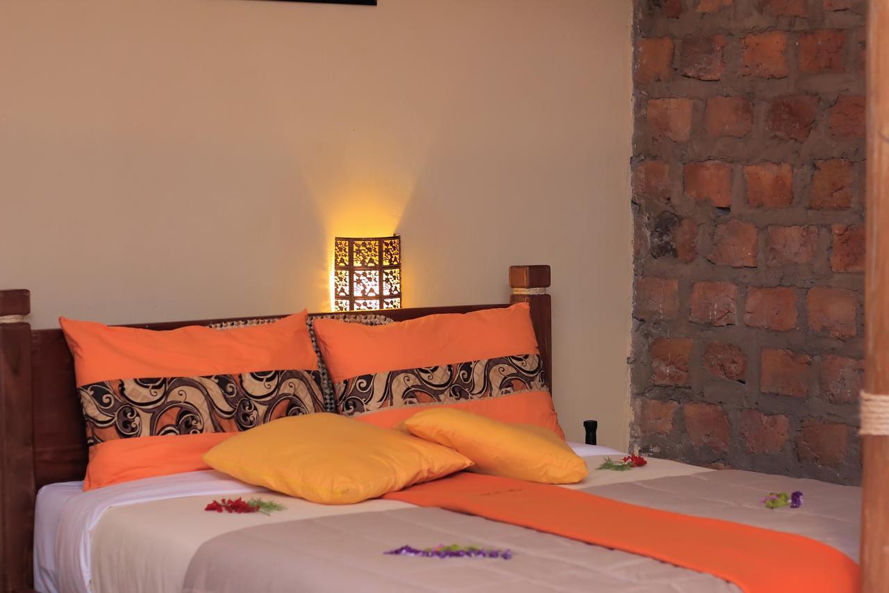 Lake Mulehe Gorilla Lodge Kisoro المظهر الخارجي الصورة